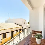 公寓 Gorgeous Flat 3min Walk To 阿尔布费拉