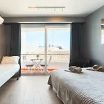 Gorgeous Flat 3min Walk To 公寓 阿尔布费拉