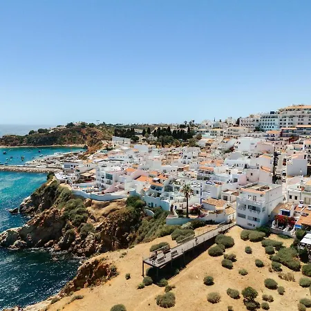 Gorgeous Flat 3min Walk To アルブフェイラ