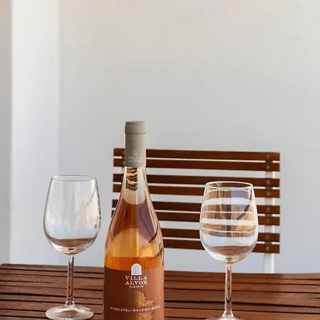 Gorgeous Flat 3min Walk To