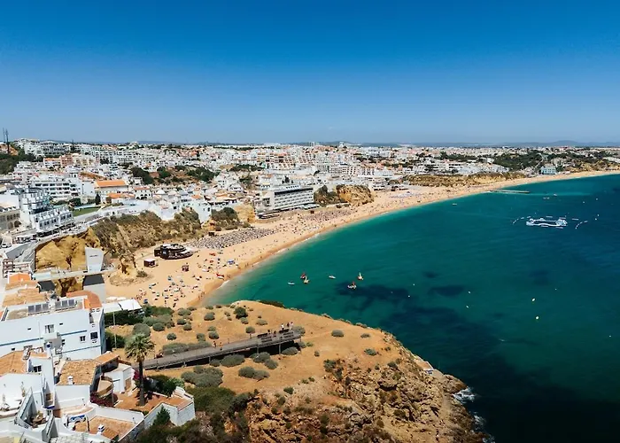 Gorgeous Flat 3min Walk To アパート アルブフェイラ