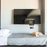 Gorgeous Flat 3min Walk To Apartamento *